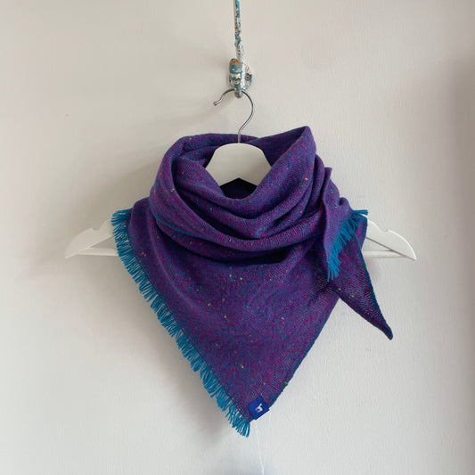 Medium plain weave fleck