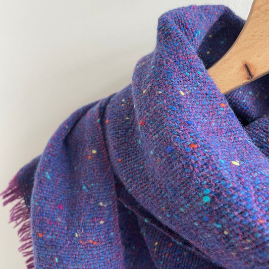 Large Fleck Plain Weave Triangle Scarves