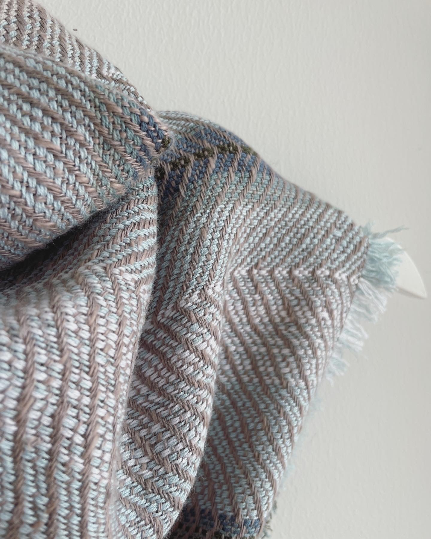 Seaweed Handwoven Cotton Linen Medium Triangle