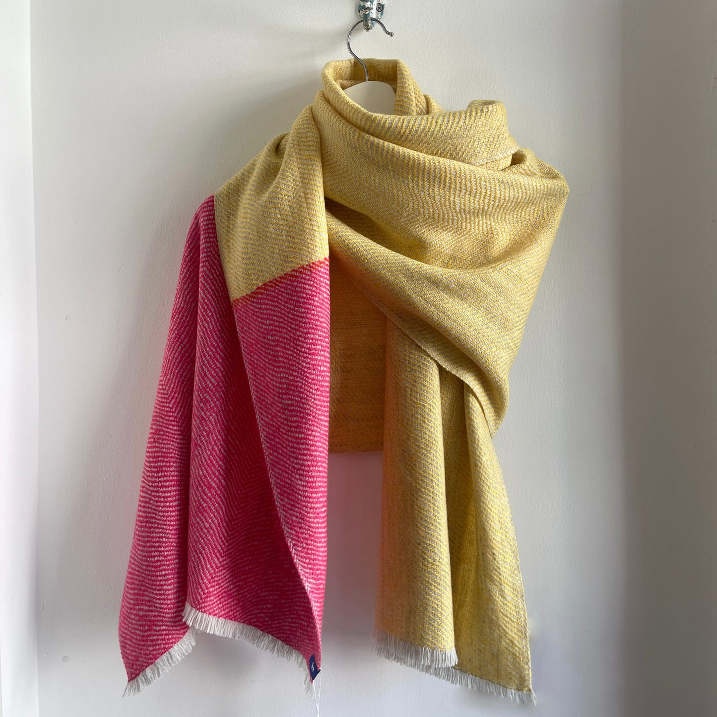 Herringbone silky light