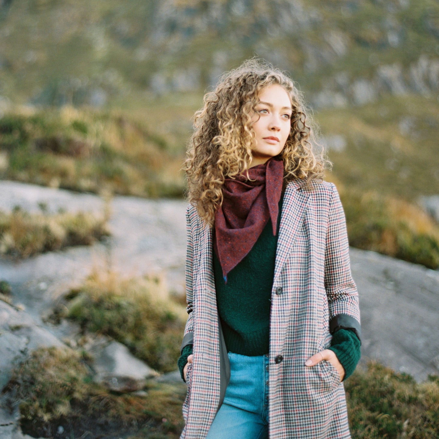 Large Fleck Plain Weave Triangle Scarves