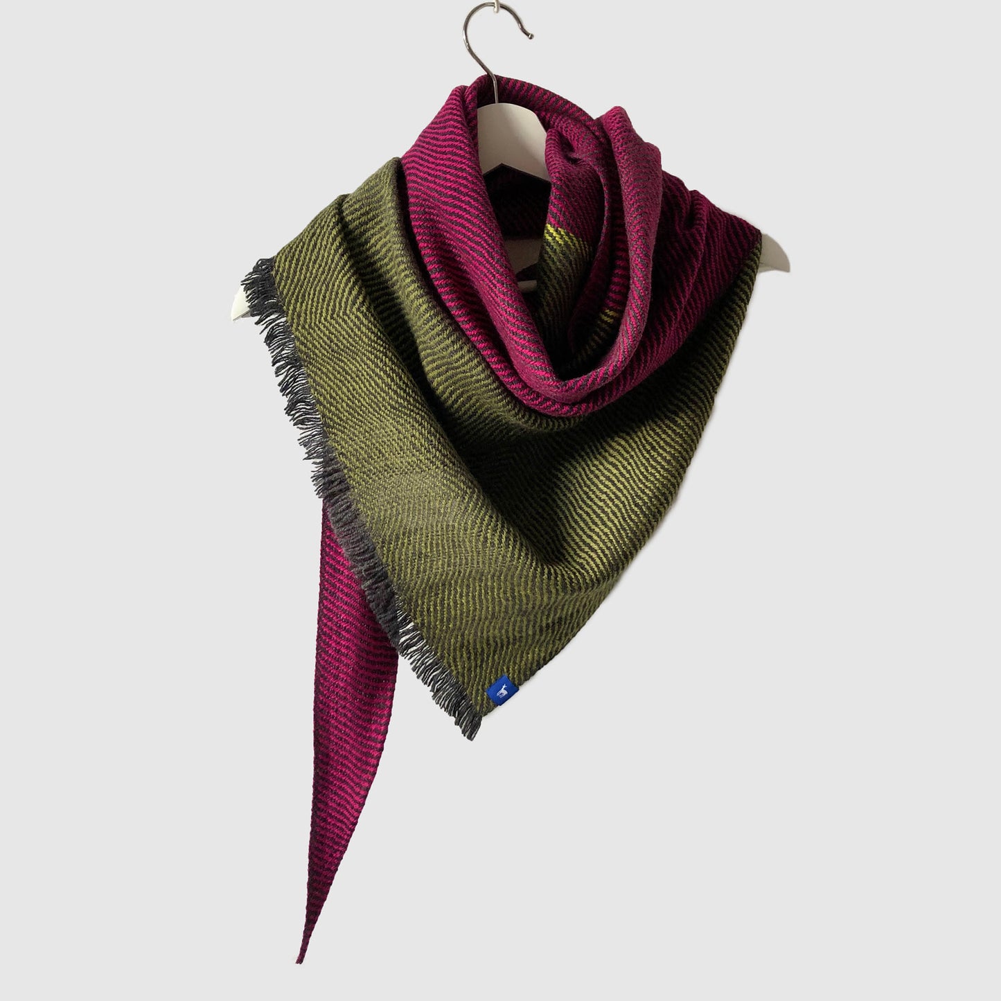 Silky herringbone dark