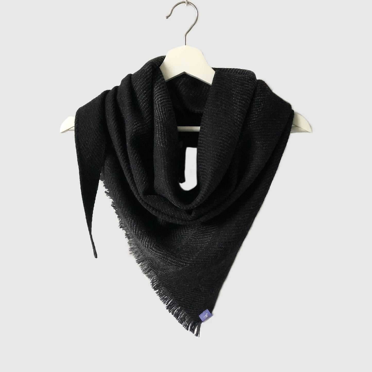 Silky herringbone dark