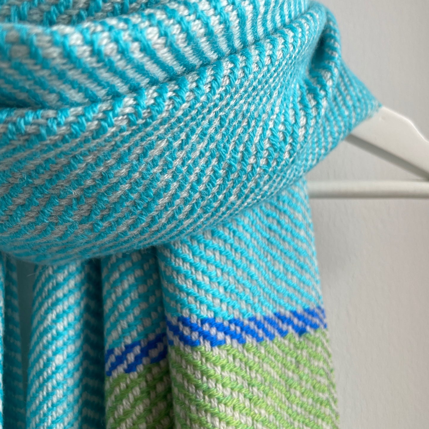 Herringbone silky light