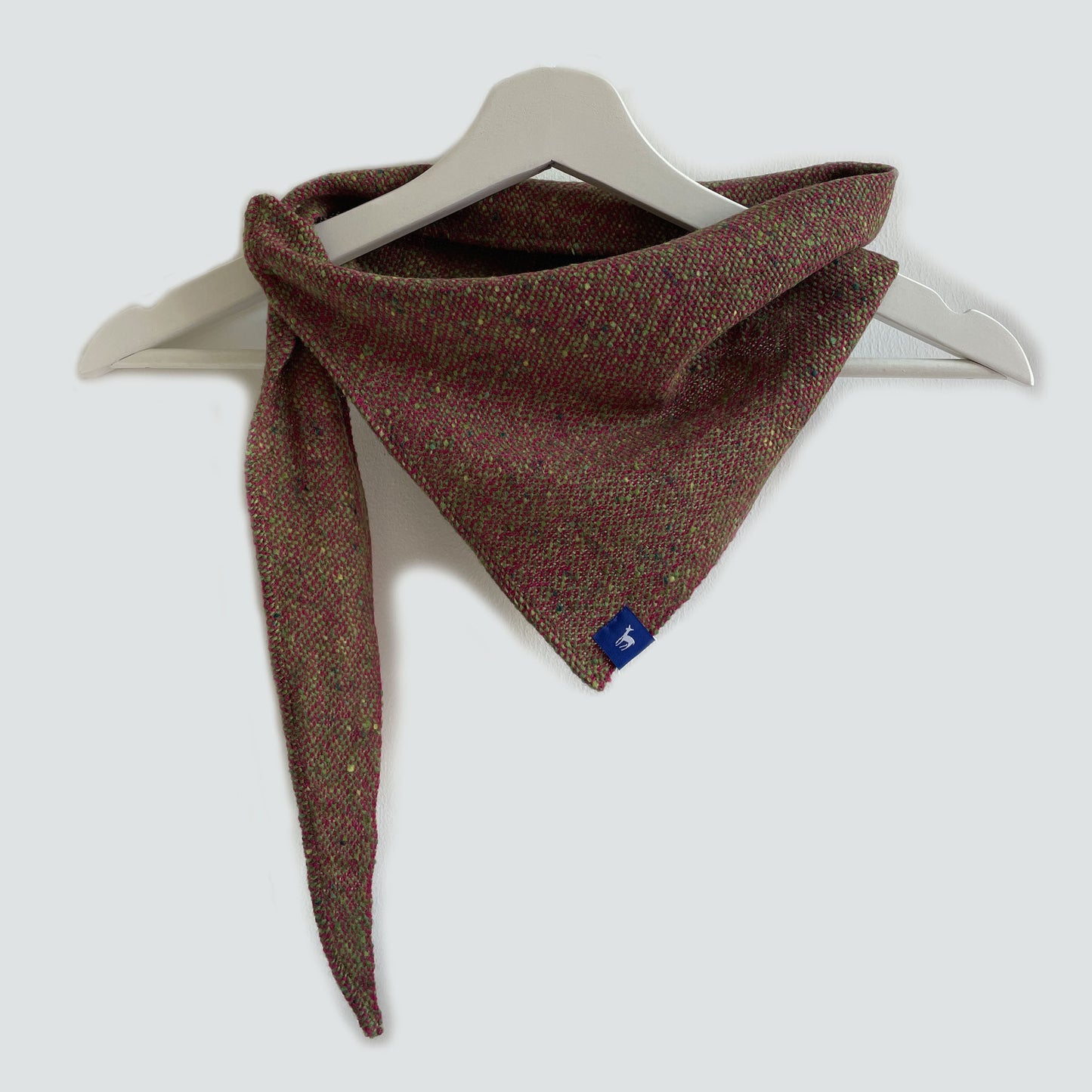 Small Fleck Plain Weave Triangle Scarves