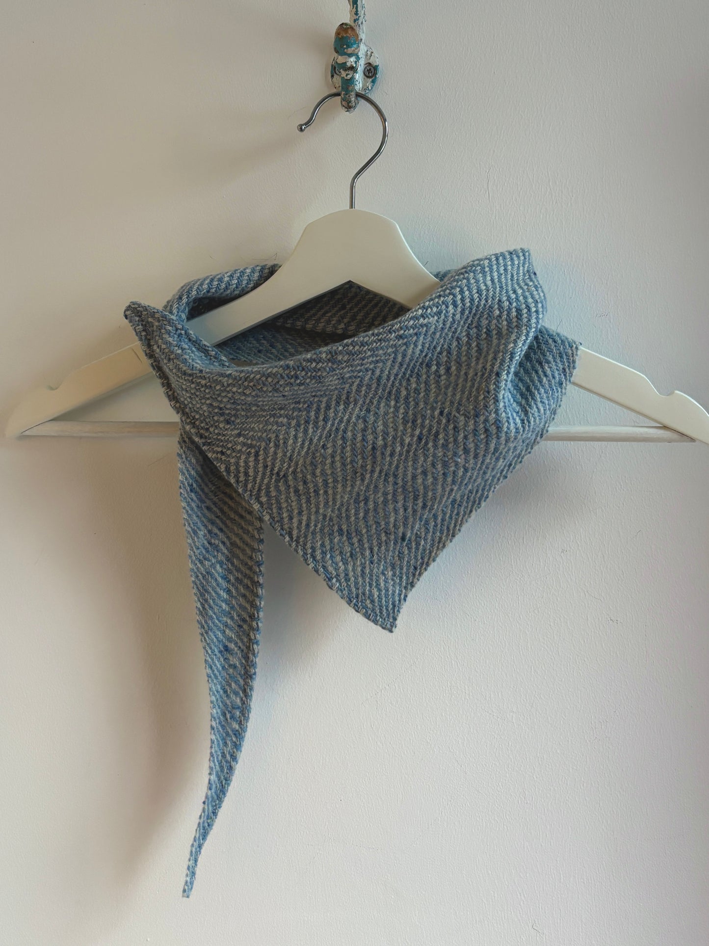 Small Fleck Light Twill Triangle Scarves