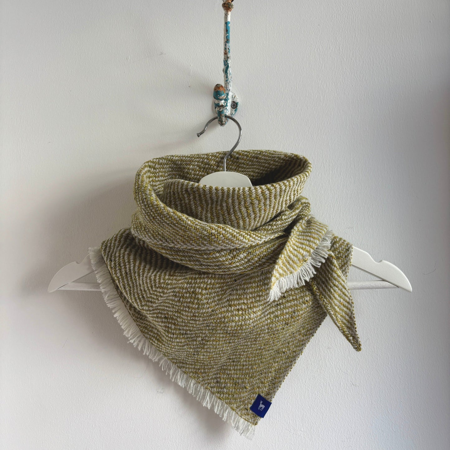 Herringbone fleck medium triangle scarf