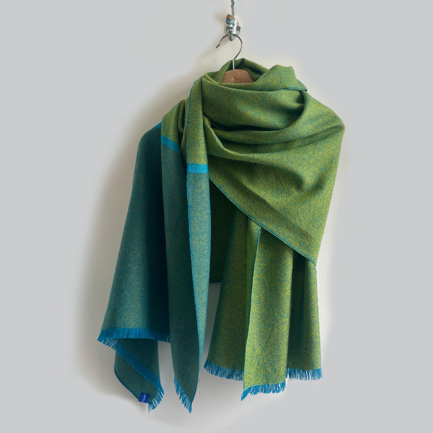 Plain weave silky